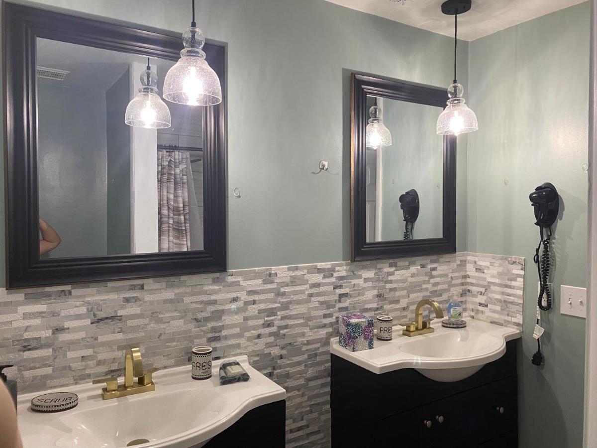 הילטון הד איילנד Hhi Homes- Newly Renovated Cozy Modern Pet-Friendly Villa-Ideal Location מראה חיצוני תמונה