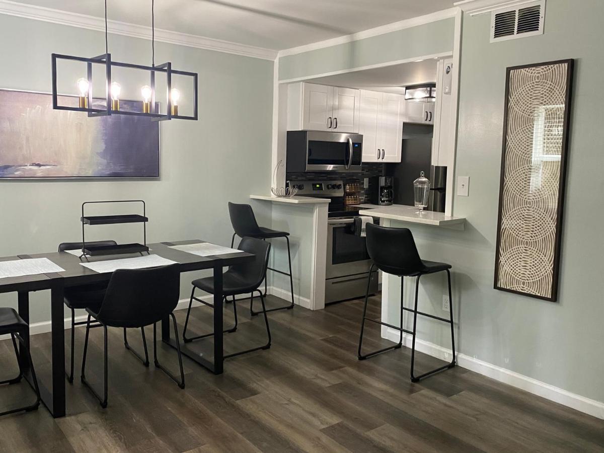 הילטון הד איילנד Hhi Homes- Newly Renovated Cozy Modern Pet-Friendly Villa-Ideal Location מראה חיצוני תמונה