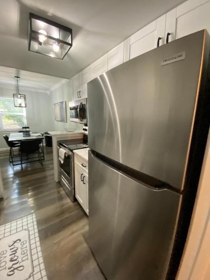 הילטון הד איילנד Hhi Homes- Newly Renovated Cozy Modern Pet-Friendly Villa-Ideal Location מראה חיצוני תמונה