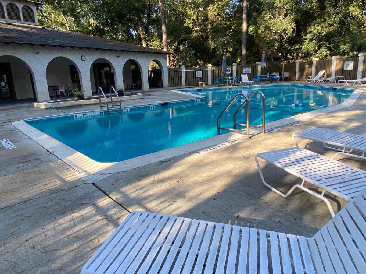 הילטון הד איילנד Hhi Homes- Newly Renovated Cozy Modern Pet-Friendly Villa-Ideal Location מראה חיצוני תמונה