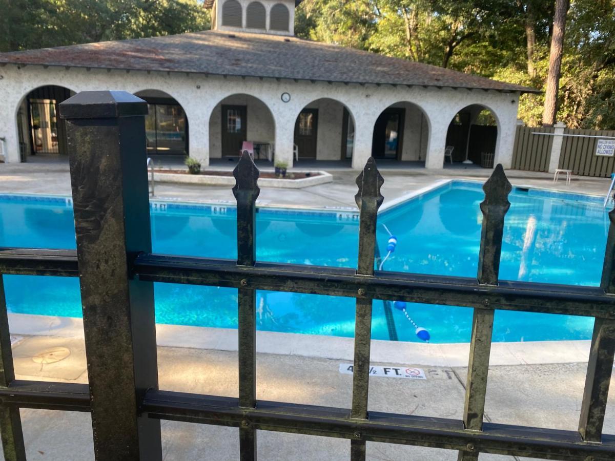 הילטון הד איילנד Hhi Homes- Newly Renovated Cozy Modern Pet-Friendly Villa-Ideal Location מראה חיצוני תמונה