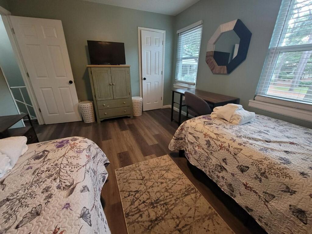 הילטון הד איילנד Hhi Homes- Newly Renovated Cozy Modern Pet-Friendly Villa-Ideal Location מראה חיצוני תמונה